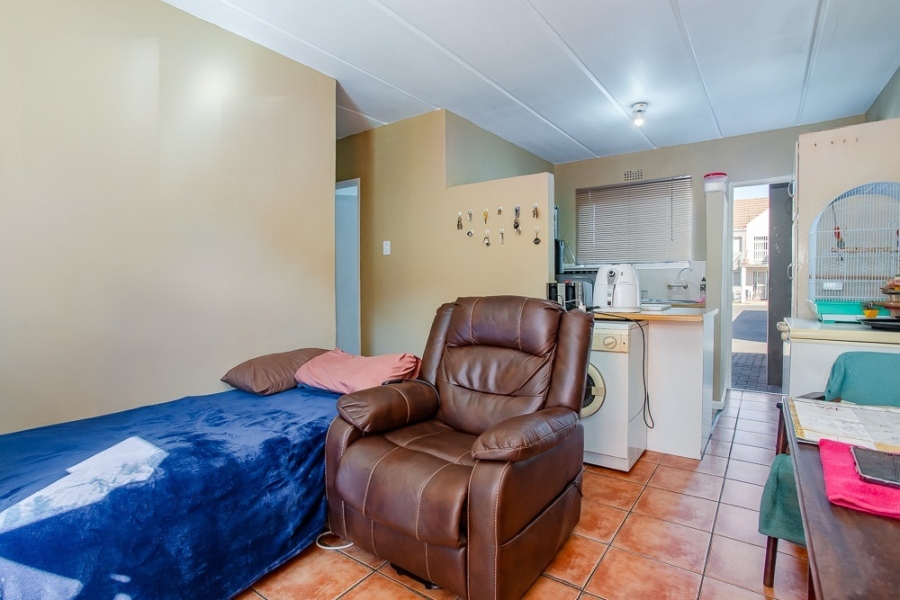 2 Bedroom Property for Sale in Paarl South Western Cape